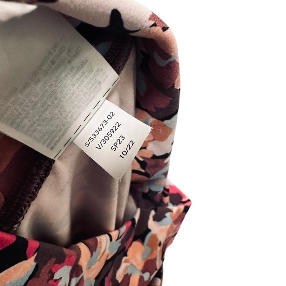 Athleta Transcend Stash Tight Elysian Floral Print Womens Small EUC style 533673 - Picture 6 of 12